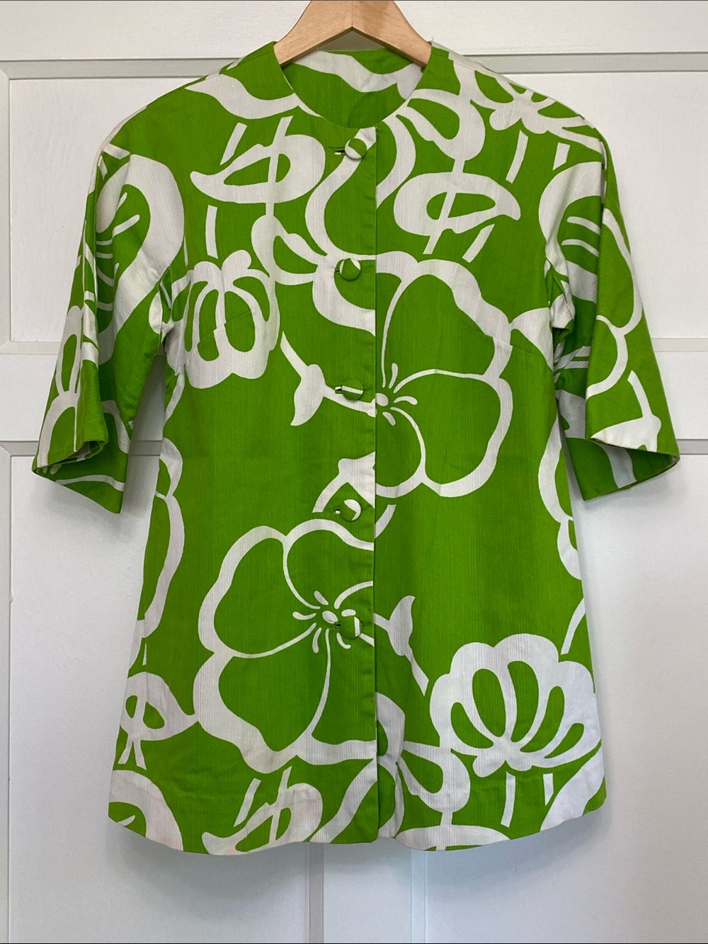 Vintage Shacket - Vibrant Green and White Tropical Print